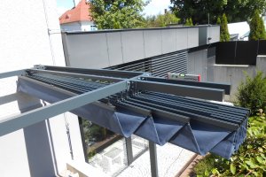 Pergola Latin 80, TREEDK dentální klinika, Opava, realizace Bohemiaflex CS