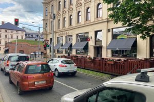 Výklopné markýzy RIMINI PLUS A KOŠOVÁ MARKÝZA, RESTAURACE DRÁPAL OLOMOUC, realizace Bohemiaflex CS